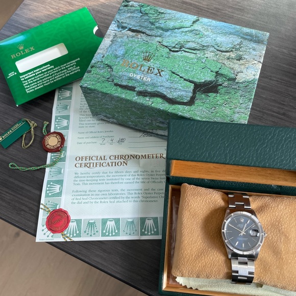 Rolex watch blue dial oyster perpetual date 34mm - Picture 6 of 6